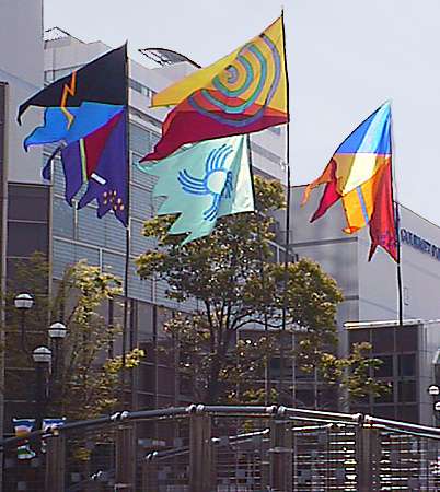 flg7b.jpg (35747BYTES)