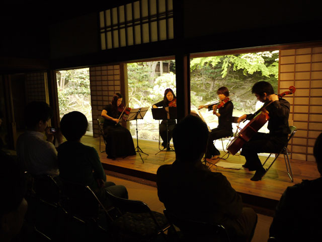 20110503-conmate2.jpg 20110503-conmate2.jpg